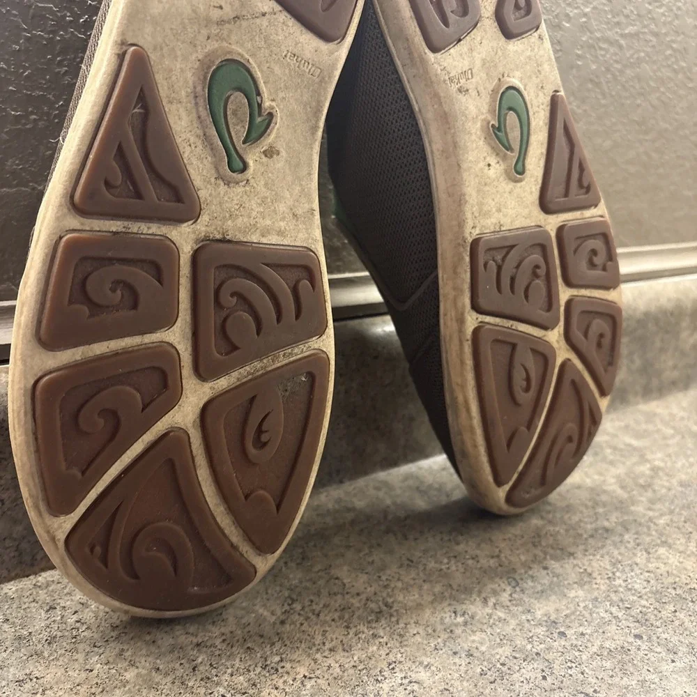 OluKai Men's Nohea Mesh Brown slip-on shoes Men's Sz 9 Good‎ Condition
